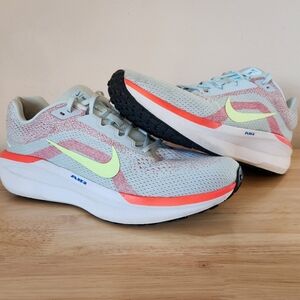 Nike Winflo 11 Running Shoes in Glacier Blue and Orange, Men's US Size 11